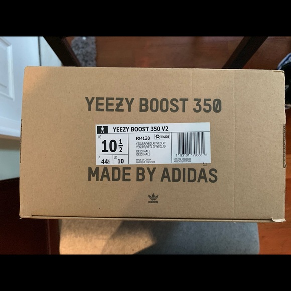 Authentic Yeezy 350 Yeezreel reflective sz 10.5 brand new Dead Stock never worn.